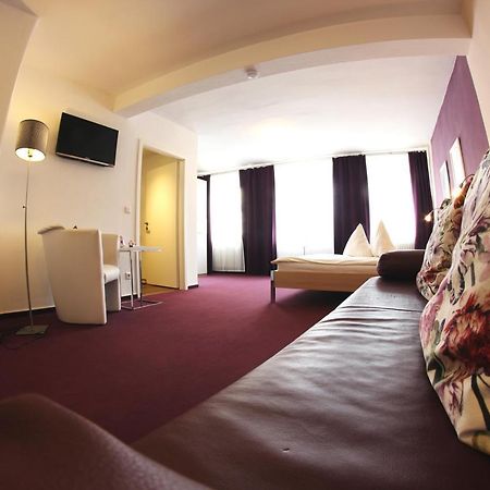 Weinstube Bycastors Hotell Treis-Karden Exteriör bild